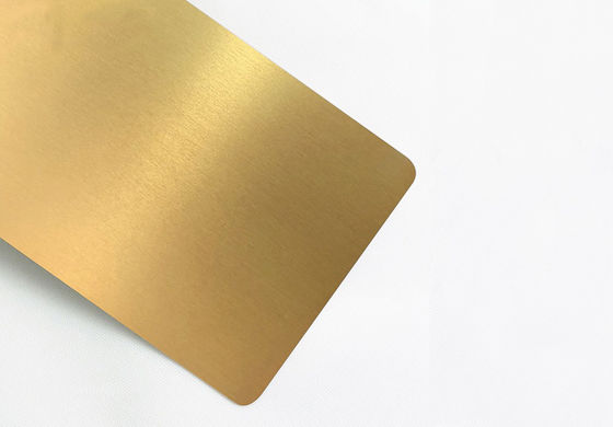 De gouden Kleur borstelde Geanodiseerde Aluminiumcomités 5052 voor de Bouw van Decoratie